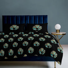 Load image into Gallery viewer, Turquoise Naja Design 3-Piece Bedding Set (1 Duvet Cover + 2 Pillow Shams) – 102"×90"