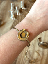 Load image into Gallery viewer, The Gold Bracelet