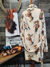 Load image into Gallery viewer, Vintage Cowgirl Women's Bath Robe