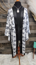 Load image into Gallery viewer, Cowboy Print Western Satin Kimono Robe