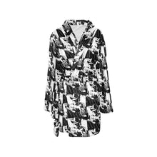 Load image into Gallery viewer, Black White Cowboy Bath Robe