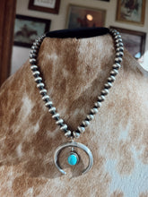 Load image into Gallery viewer, The Rena Begay Naja Navajo Pearl Necklace