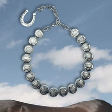 Load image into Gallery viewer, The Horseshoe Medallion Necklace - SILVER