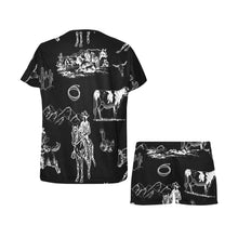 Load image into Gallery viewer, Ranch Life Women's Top and Shorts Pajama Set