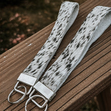 Load image into Gallery viewer, Genuine Hair-On-Hide Wristlet Keychain – Speckled Cowhide