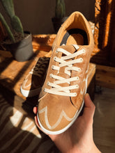 Load image into Gallery viewer, The Skye Sneakers-6