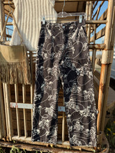Load image into Gallery viewer, The Catching Cowboys Western Print Pants