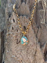 Load image into Gallery viewer, Faux Spiny Oyester Teardrop Gold Chain Necklace