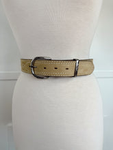 Load image into Gallery viewer, The Gunslinger Belt in Sand