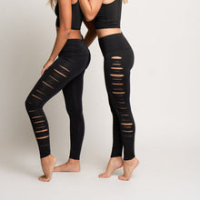 Load image into Gallery viewer, Jimi Laser Hot Pant