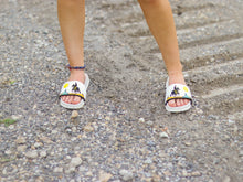 Load image into Gallery viewer, Saddle Bum Slides