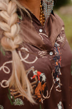 Load image into Gallery viewer, El Rodeo Button Up