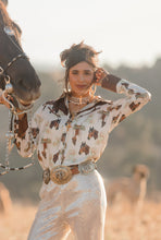 Load image into Gallery viewer, El Caballo Button Up