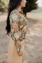 Load image into Gallery viewer, Wildflower Wishes Button Up