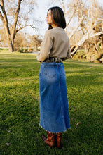 Load image into Gallery viewer, Garden Gate Cowgirl Skirt
