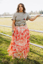 Load image into Gallery viewer, Darling RQ Rose Tee