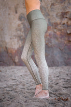 Load image into Gallery viewer, Paisley Camo Hot Pant ♡
