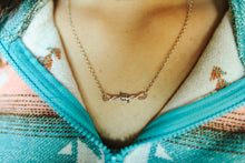 Load image into Gallery viewer, Barbed Wire Charm Necklace