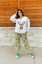 Load image into Gallery viewer, Deer Hunting Sequin Patch Sweatshirt
