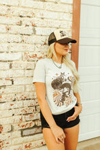 Load image into Gallery viewer, Donald Trump Retro Graphic Tee