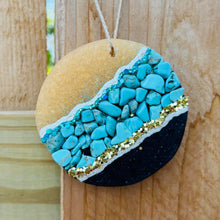 Load image into Gallery viewer, Circle Geode Car Freshie