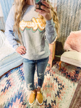 Load image into Gallery viewer, Retro Howdy - Graphic Top