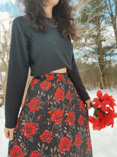 Load image into Gallery viewer, Colores de Mexico Romantic Red Roses Midi Skirt