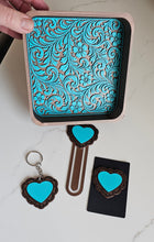 Load image into Gallery viewer, Baha Ranch 3D Deluxe Mom Daughter Bride Gift Set Tray Keychain Pin Bookmark