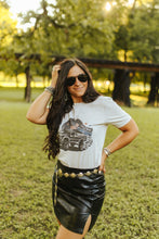 Load image into Gallery viewer, Trump Truck Graphic Tee