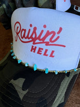 Load image into Gallery viewer, Turquoise Stone Chips Hat Chain