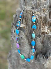Load image into Gallery viewer, Turquoise Twilight Oval Beaded Necklace