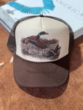 Load image into Gallery viewer, Vintage Duck Trucker Hat