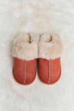 Load image into Gallery viewer, Melody Fluffy Indoor Slippers