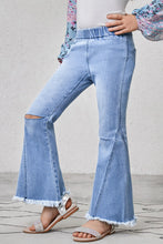 Load image into Gallery viewer, Girls Distressed Frayed Trim Flare Jeans