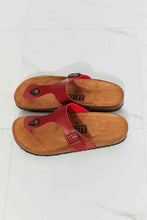 Load image into Gallery viewer, MMShoes Drift Away T-Strap Flip-Flop in Wine