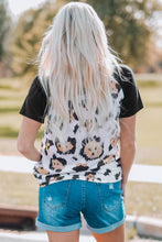Load image into Gallery viewer, Printed Zip-Collar Short Raglan Sleeve Tee