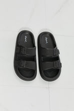 Load image into Gallery viewer, Qupid Comfy Casual Rubber Slide Sandal in Black