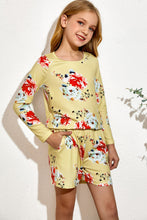 Load image into Gallery viewer, Girls Floral Long Sleeve Top and Shorts Set
