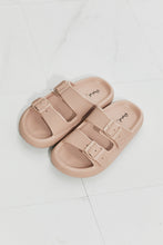 Load image into Gallery viewer, Qupid Comfy Casual Rubber Slide Sandal in Dust Storm