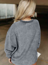 Load image into Gallery viewer, Full Size HOWDY Graphic Round Neck Sweatshirt