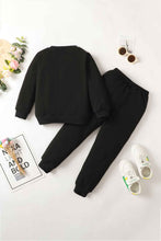 Load image into Gallery viewer, Kids Heart Graphic Sweatshirt and Joggers Set