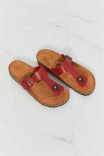 Load image into Gallery viewer, MMShoes Drift Away T-Strap Flip-Flop in Wine