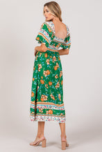 Load image into Gallery viewer, SAGE + FIG Printed Smocked Short Sleeve Midi Dress