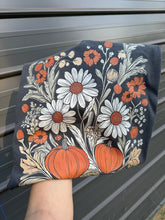 Load image into Gallery viewer, Floral pumpkin comfort color tee
