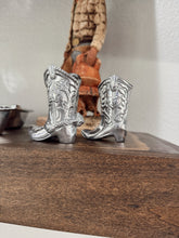 Load image into Gallery viewer, The Boot Salt &amp; Pepper Shakers

