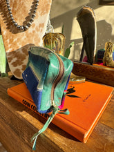 Load image into Gallery viewer, The Rail 3 Ranch Makeup Brush Pouch
