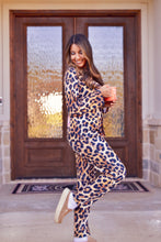 Load image into Gallery viewer, Baha Ranch Retro Pop Western Leopard Pajamas Set
