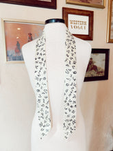 Load image into Gallery viewer, The Branded Twilly in Ivory
