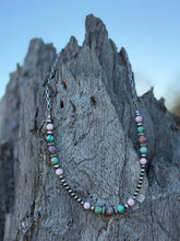 Load image into Gallery viewer, Queen Conch and Round Turquoise Mosaic Beaded Necklace
