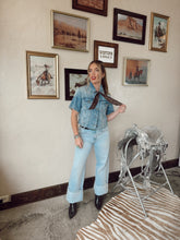 Load image into Gallery viewer, The Fiona Jeans in Light Wash
